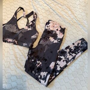 Nova Sport Tie-Dye Black & Pink Workout Set - Sports Bra + Leggings